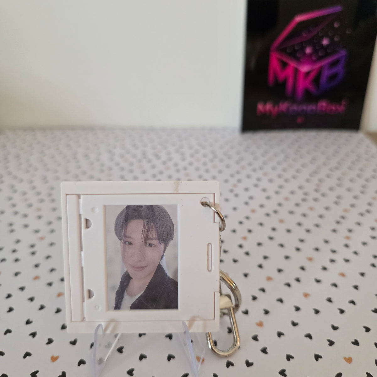 BTS - ARIRANG - Weverse Early Bird Selfie film-mount keyring