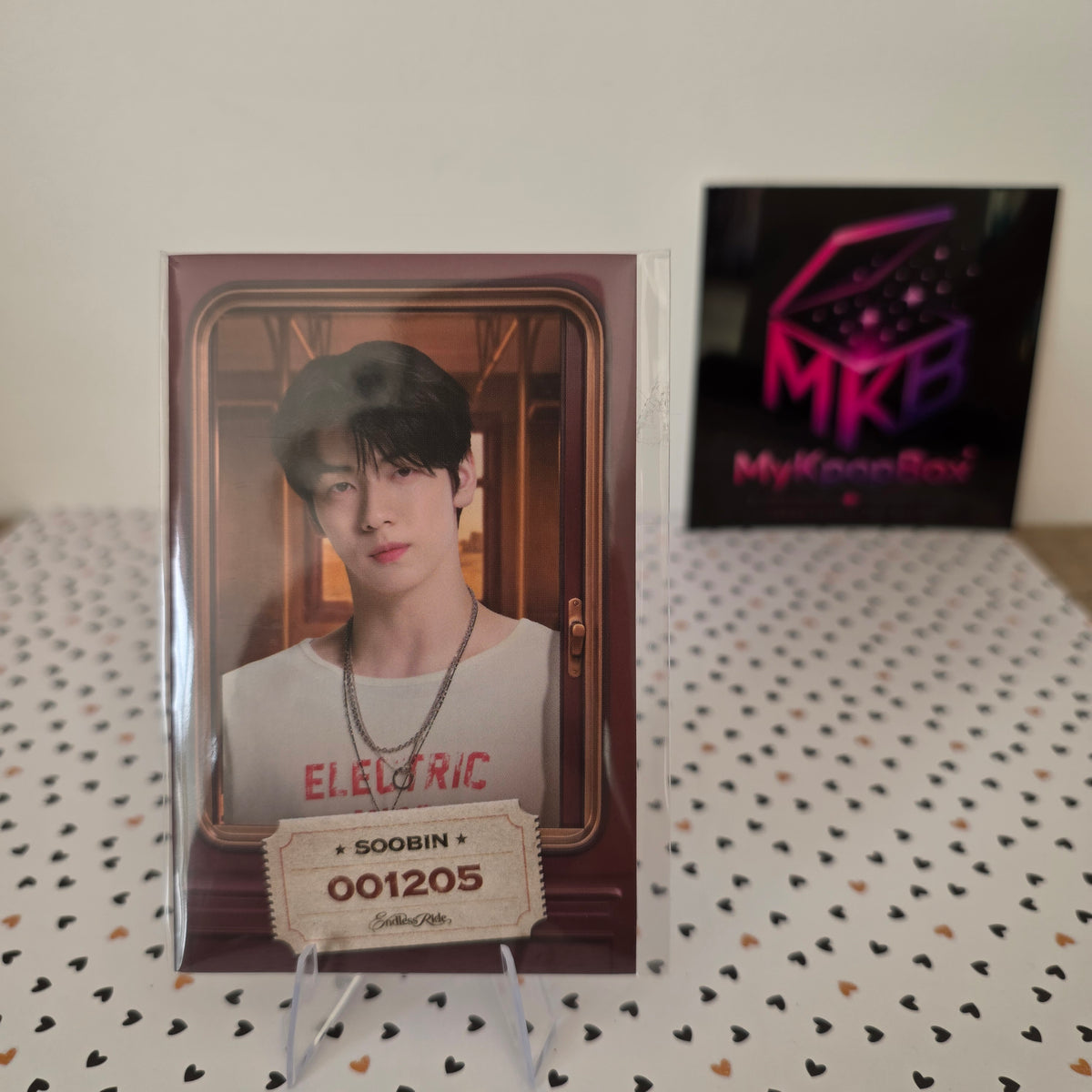 TOMORROW X TOGETHER - Pocket Concert Card